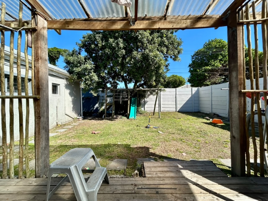 3 Bedroom Property for Sale in Ruyterwacht Western Cape